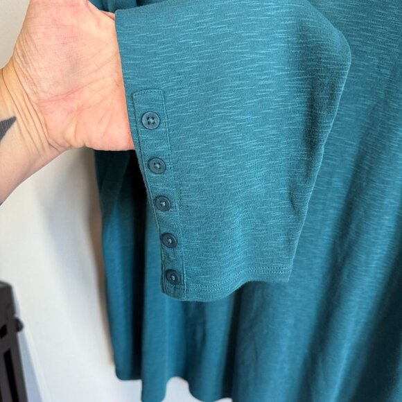 Chico's Tunic Knit Top V-Neck Button Detail Womens XL (3) Long Sleeve Soft Modal - Picture 8 of 10